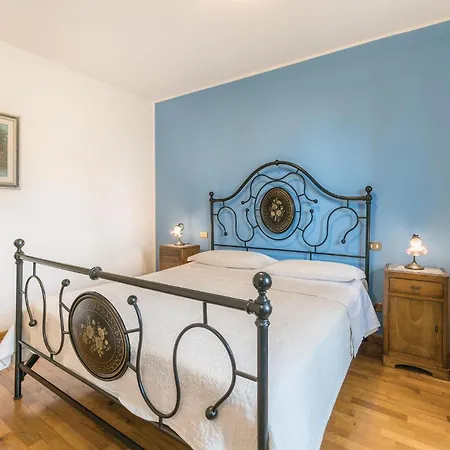 Gorgeous In Torgiano Pg Vakantiehuis *